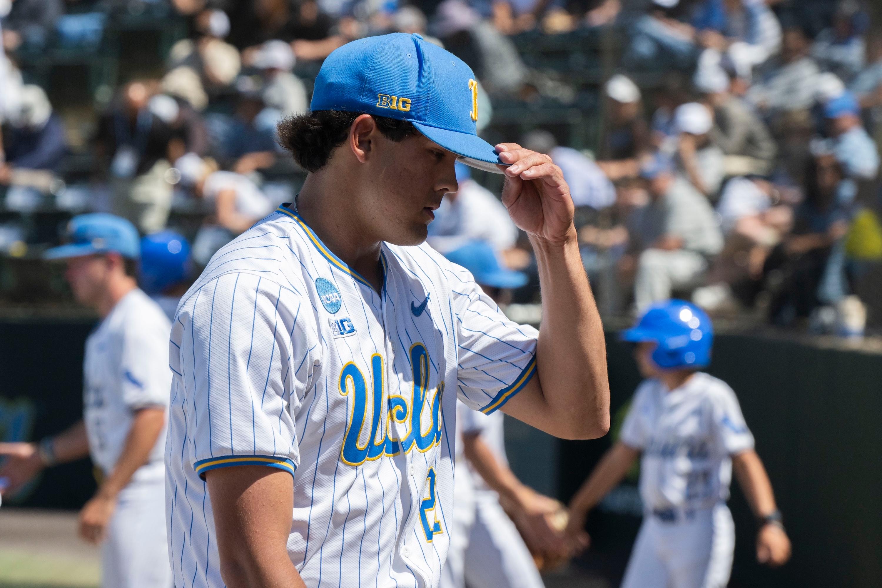 Saint Mary’s stuns UCLA baseball in LA regional opener