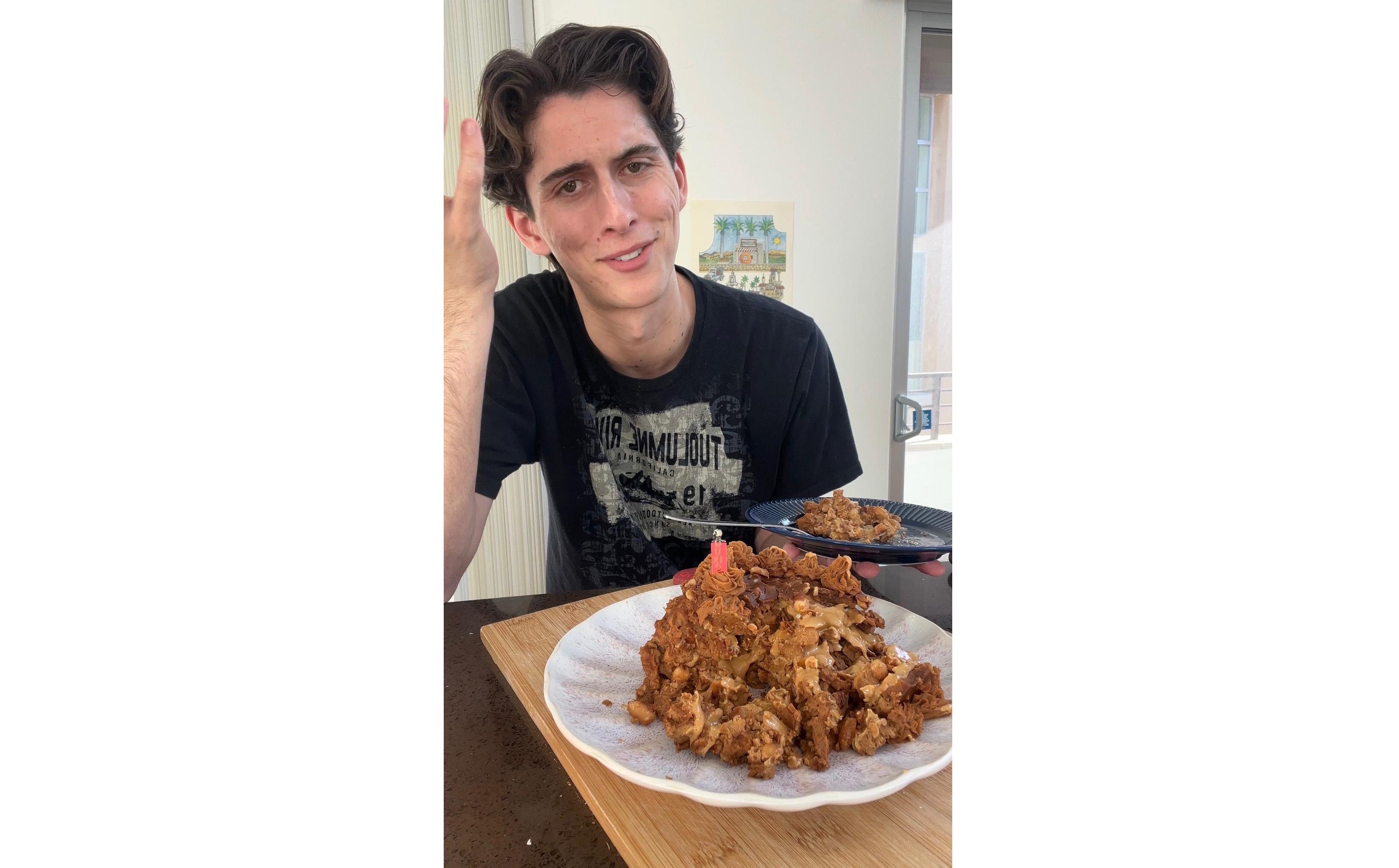 From sushi bagels to peanut cake, enter alumnus Brad Brady’s comedic kitchen