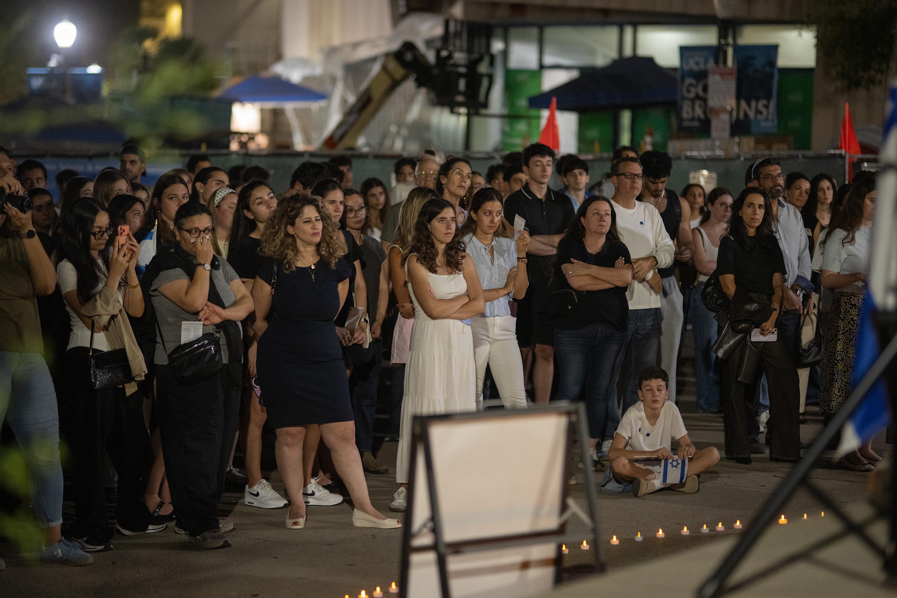 Jewish students, faculty gather at vigil to remember victims of Oct. 7 Hamas attacks